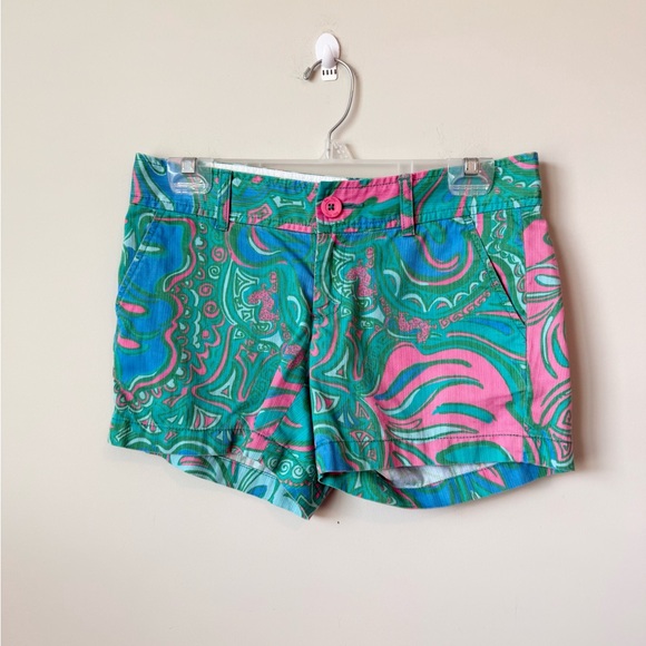 Lilly Pulitzer Pants - Lilly Pulitzer preppy Callahan tropical print Shorts size 0